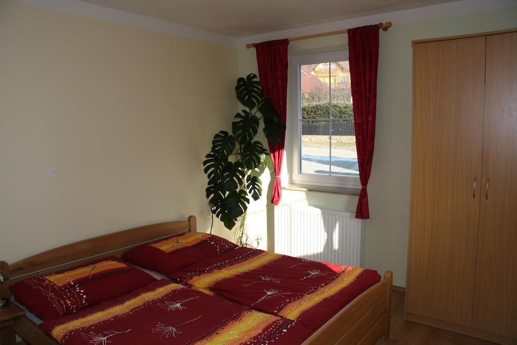 Apartmany Zahorovo Loze Horní Planá Ruang foto